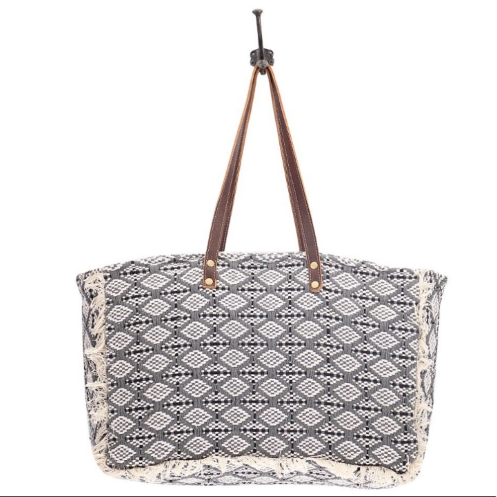 Achromatic weekender bag - Picture 6 of 7
